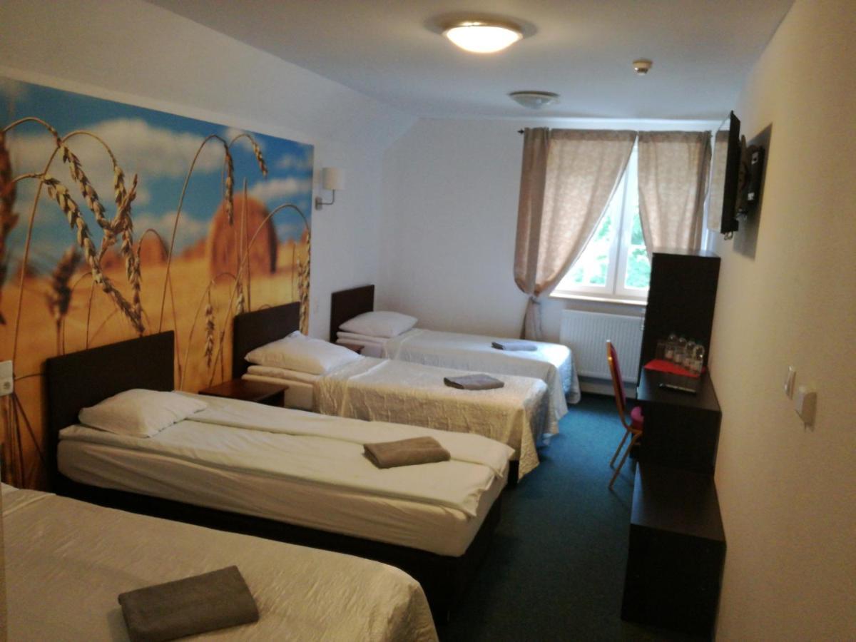 Pawlakowa Zagroda Hotell Grabiny-Zameczek Eksteriør bilde